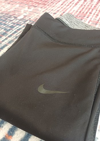 Nike s