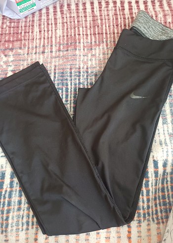 Siyah Nike Kadın Spor Tayt - Görsel 2