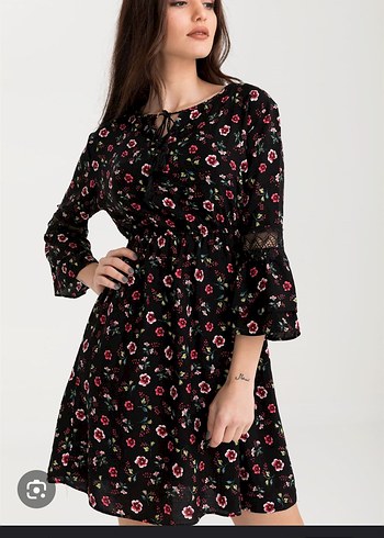 Siyah Çiçekli Bohem Midi Elbise - Görsel 2