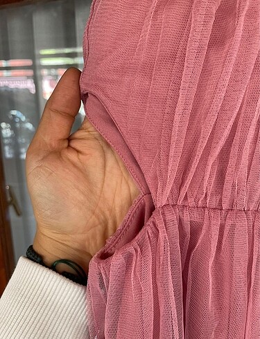 Trendyol & Milla Pembe pencere detaylı tül elbise