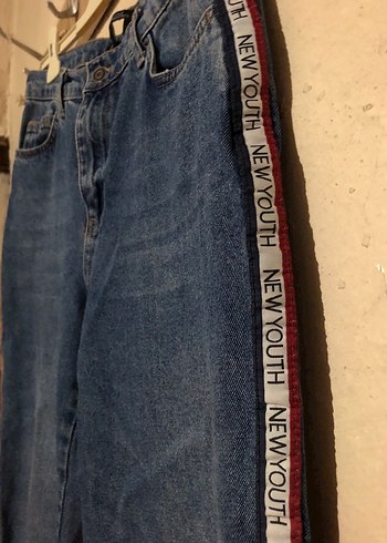 40 Beden Kadın Mavi Kemerli Denim Jean