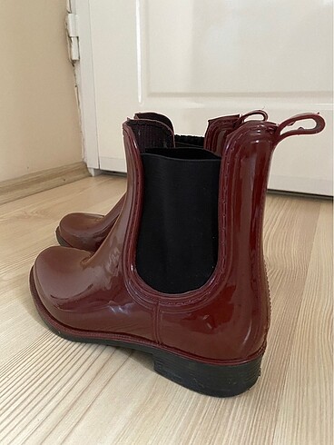 Yanları Lastikli Bot - Görsel 5