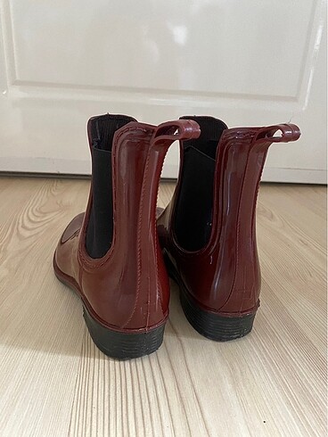 Yanları Lastikli Bot - Görsel 6