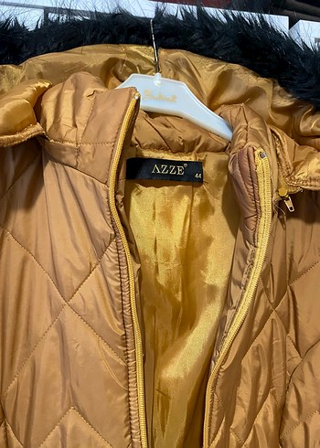 Kürklü Kapüşonlu Kadın Uzun Kaban - Görsel 3