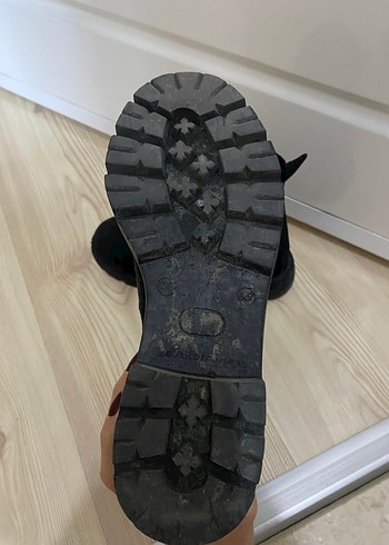 Siyah Süet Lastikli Kadın Bot - Görsel 6