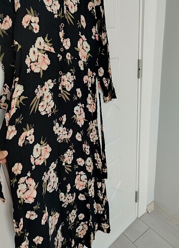 xl Beden siyah Renk Sadece bir kez giydim 40 beden