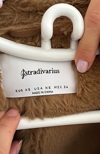 xs Beden Stradivarius İçi Kürklü Ceket