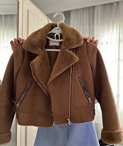 Stradivarius İçi Kürklü Ceket