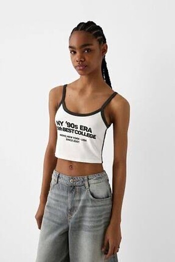 xs Beden bershka desenli askili crop