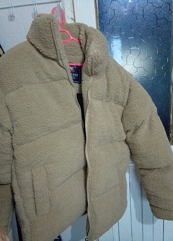 Teddy mont bedeni standart erkekte tercih edebilir 