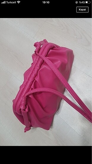 Pembe çanta