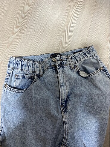 27 Beden LCW beli lastikli mom jean