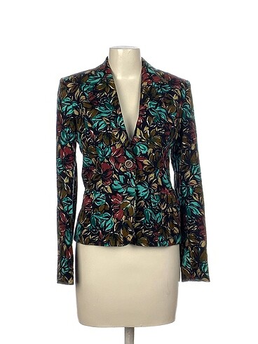 Diğer Blazer %70 İndirimli.
