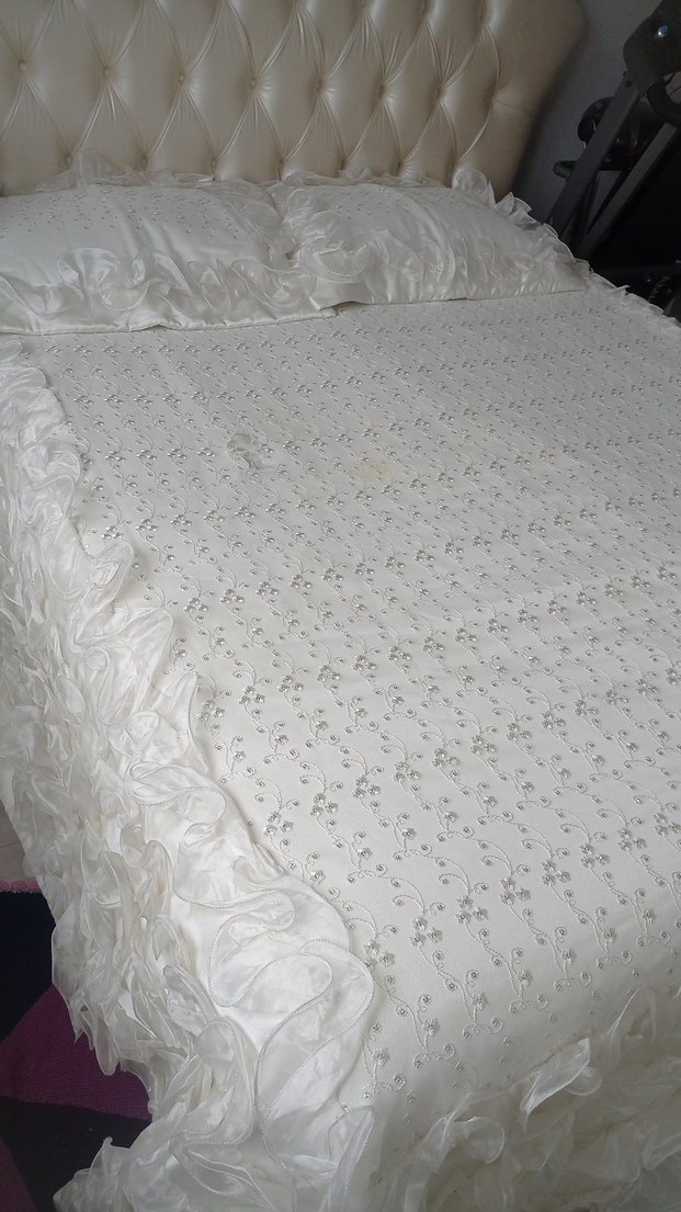 brillant marka Beyaz fırfırlı Yatak Örtüsü ve kırlenti - Görsel 3