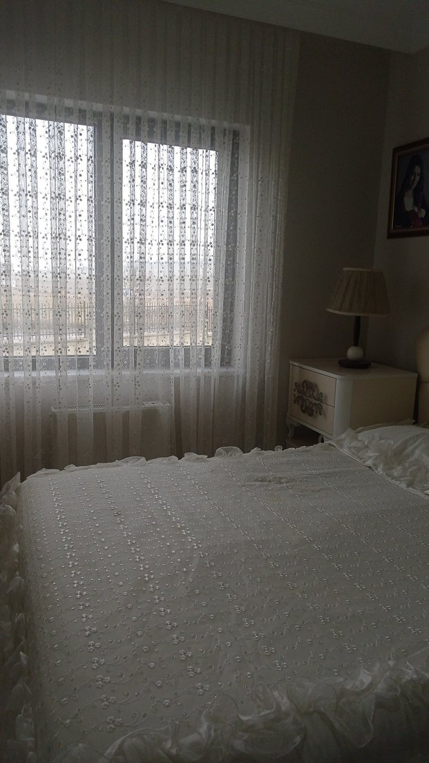 brillant marka Beyaz fırfırlı Yatak Örtüsü ve kırlenti - Görsel 5