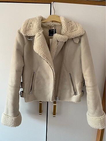 Bershka Biker Mont
