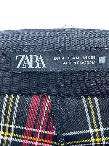 m Beden çeşitli Renk Zara Kumaş Pantolon %70 İndirimli.