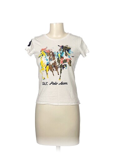 U.S Polo Assn. T-shirt %70 İndirimli.