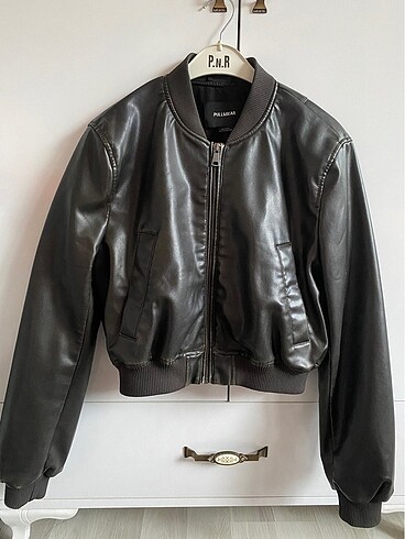 Pull and bear bomber deri ceket