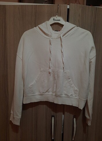 Beyaz sweat