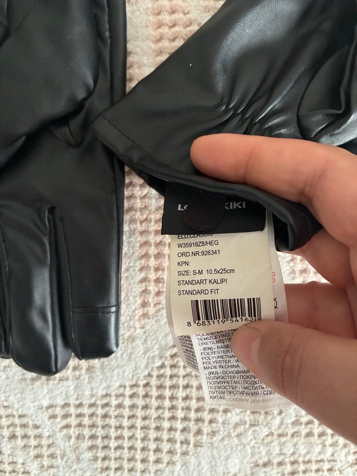 Düğmeli Siyah Deri Kadın Eldiven - Görsel 3