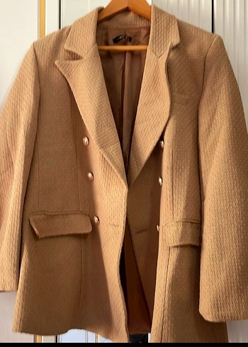 Diğer Bej Kadın Düğmeli Keten Blazer Ceket