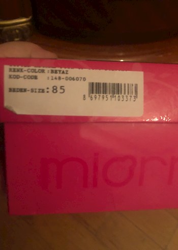 Beyaz Mini Baskılı Sütyen dolgulu 85 beden - Görsel 2