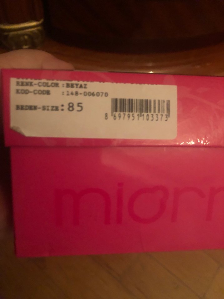 Beyaz Mini Baskılı Sütyen dolgulu 85 beden - Görsel 2