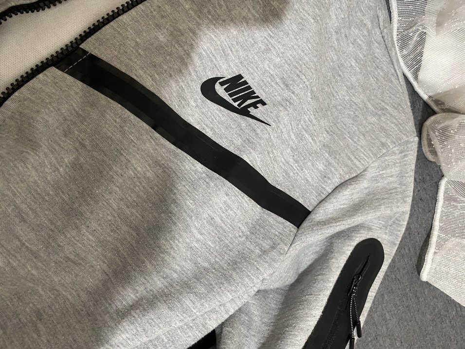 Nike Gri Fermuarlı Eşofman Takımı - Görsel 3