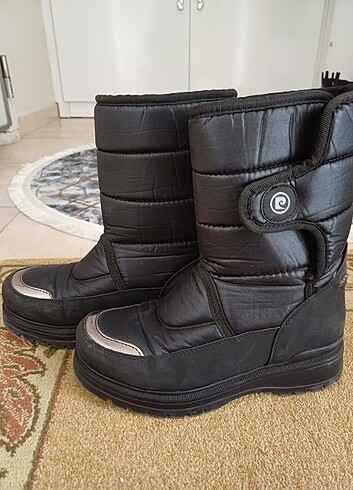 36 Beden siyah Renk Pierre Cardin kar botu