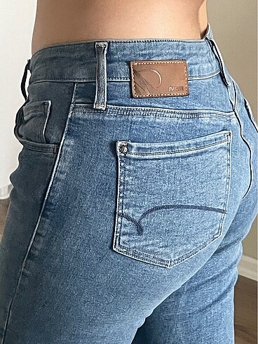 Mavi Jeans Mavi Adriana Ankle jeans, düşük bel