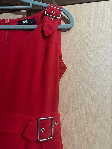 xs Beden Adl mini elbise