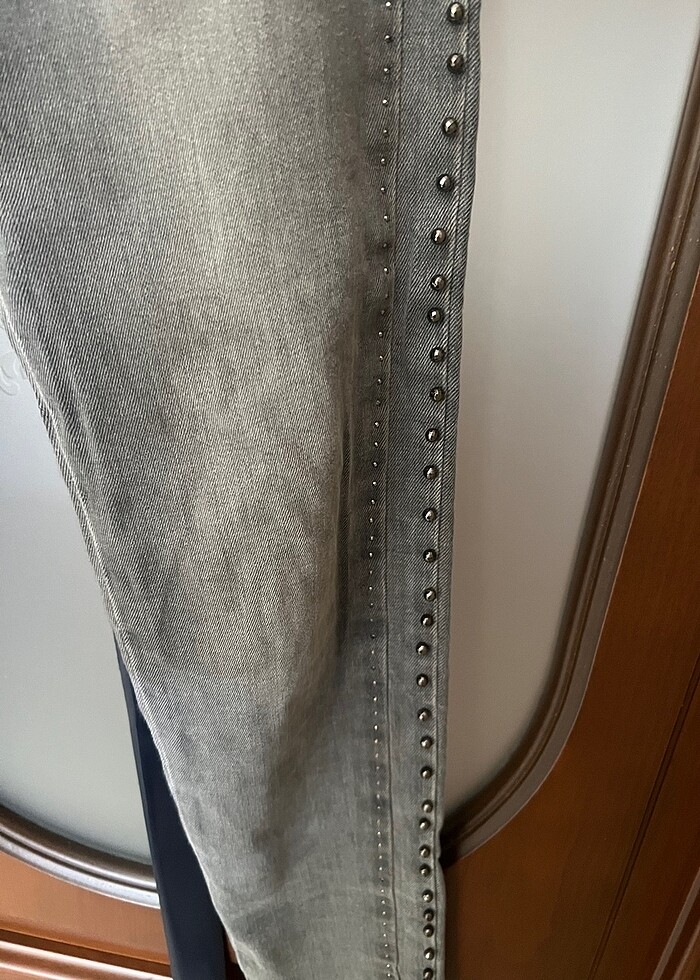 Zara Dar paçalı kot pantolon - Görsel 3