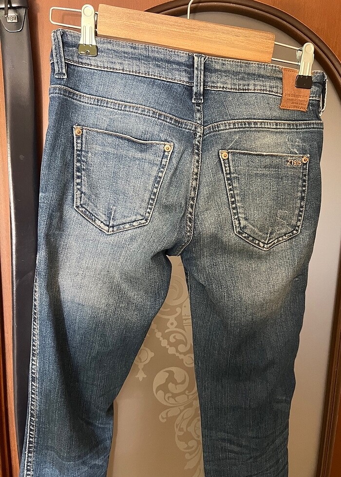 Zara dar paçalı kot pantolon - Görsel 3