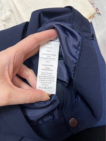 xs Beden Lacivert mini şort