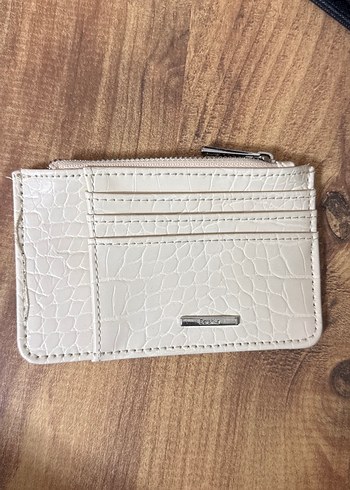 Bershka Ekru Mini Kartlik Kartli Cuzdan