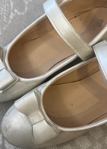 Kız Çocuk Beyaz Tokalı Bale Ayakkabısı - Görsel 3