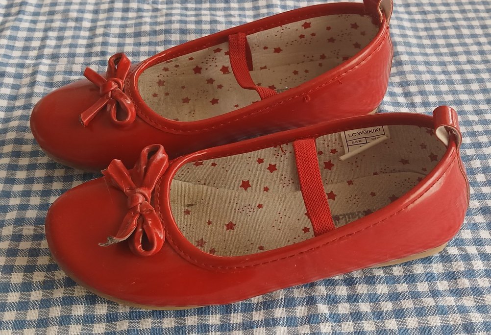 Lcw Kız Çocuk Parlak Kırmızı Babet Ayakkabı - Görsel 3
