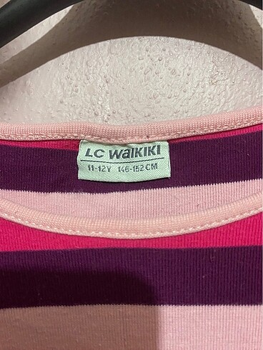 11-12 Yaş Beden LC WAIKIKI T-SHİRT