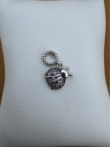  Beden Pandora Uğur Böceği Charm