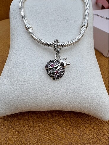 Pandora Pandora Uğur Böceği Charm