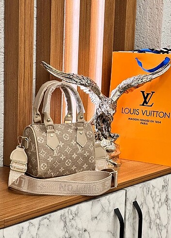 Louis Vuitton çanta 