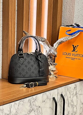 Beden Louis Vuitton çanta