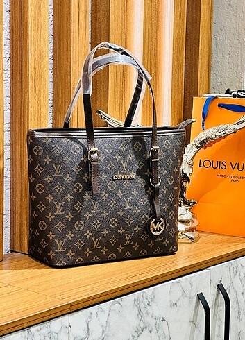 Louis Vuitton Louis Vuitton çanta 