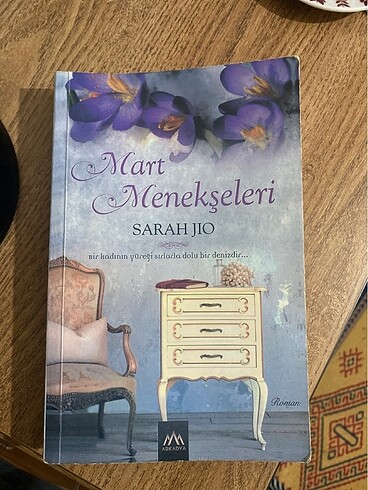 Sarah jıo mart menekşeleri