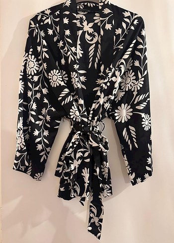 Dunnes Kimono
