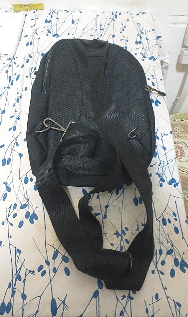 Siyah Erkek Omuz  Çantası - Fermuarlı, Sokak Stili - Görsel 2