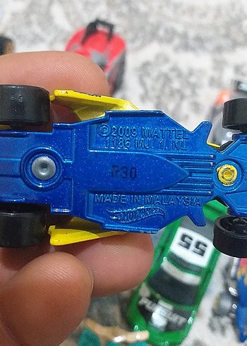 eski tarihe ait metal arabalar 20 adet - Görsel 3