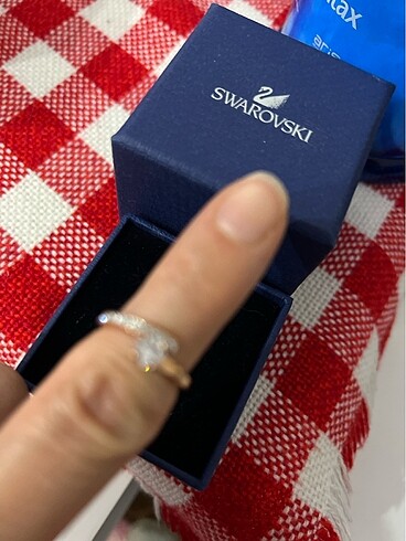 swarovski Yüzük orjinal