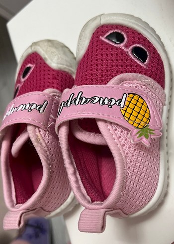 21 Beden Kız Çocuk Pembe Spor Ayakkabı Velcro